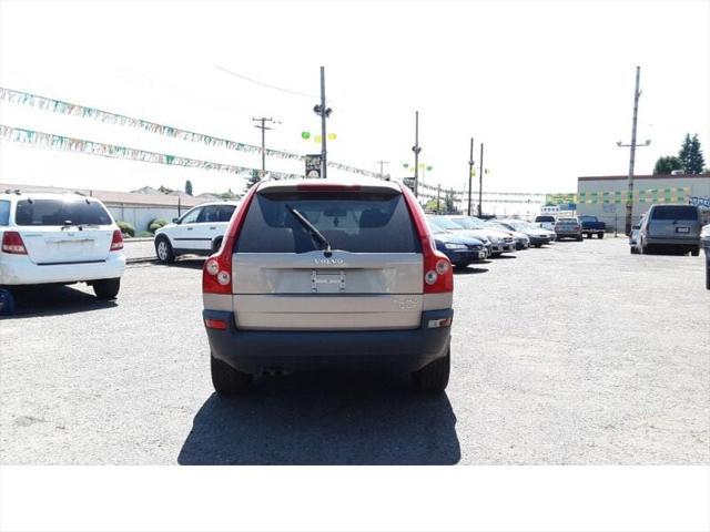 used 2004 Volvo XC90 car, priced at $1,995