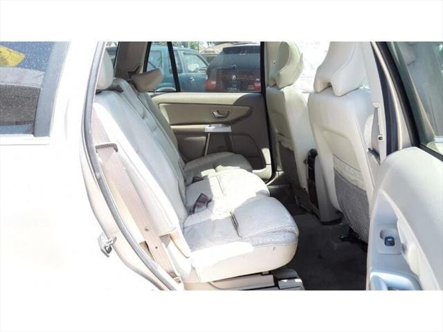 used 2004 Volvo XC90 car, priced at $1,995