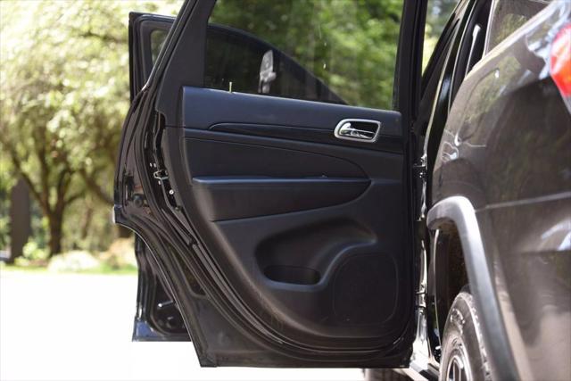 used 2019 Jeep Grand Cherokee car, priced at $14,499