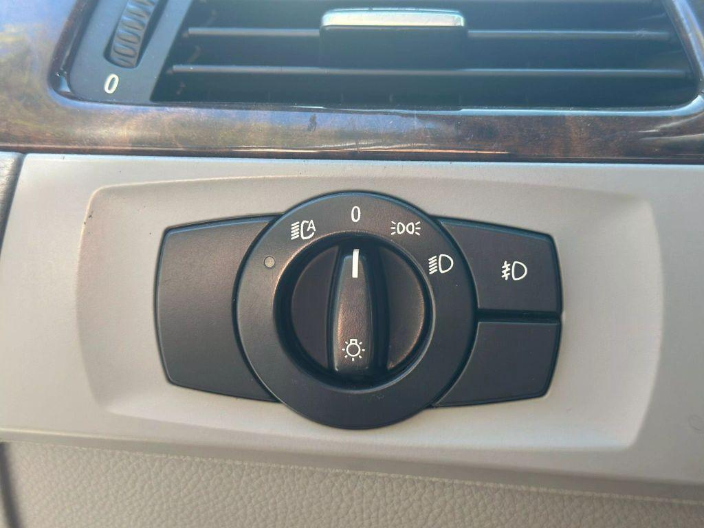 used 2006 BMW 330 car, priced at $6,499
