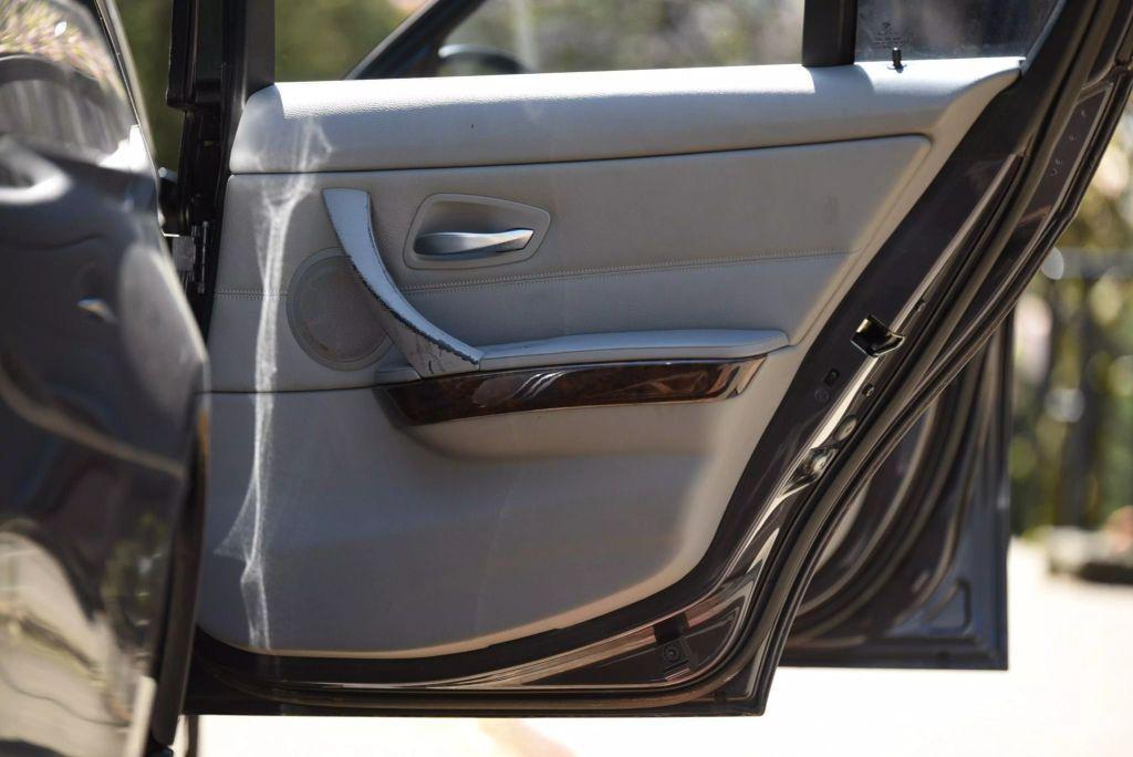 used 2006 BMW 330 car, priced at $6,499