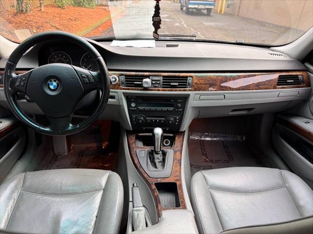 used 2006 BMW 330 car, priced at $7,999