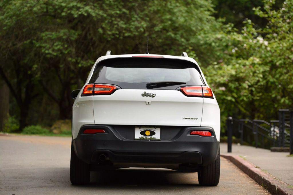 used 2016 Jeep Cherokee car, priced at $7,999