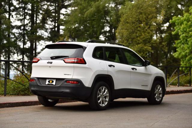 used 2016 Jeep Cherokee car, priced at $9,499