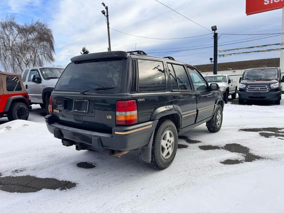 used 1995 Jeep Grand Cherokee car, priced at $4,995