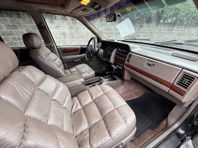 used 1995 Jeep Grand Cherokee car, priced at $4,995