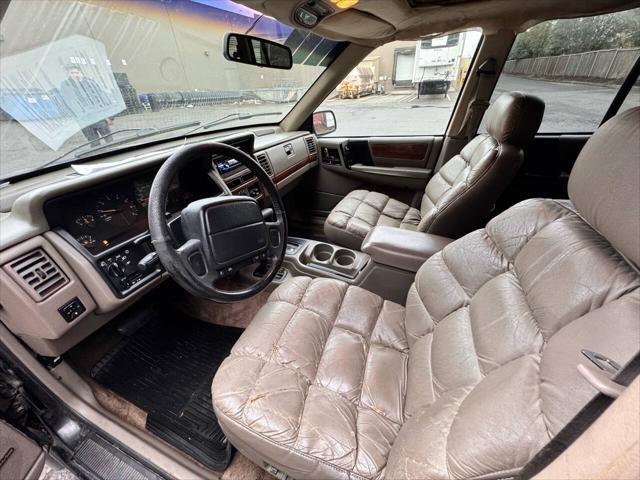 used 1995 Jeep Grand Cherokee car, priced at $4,995