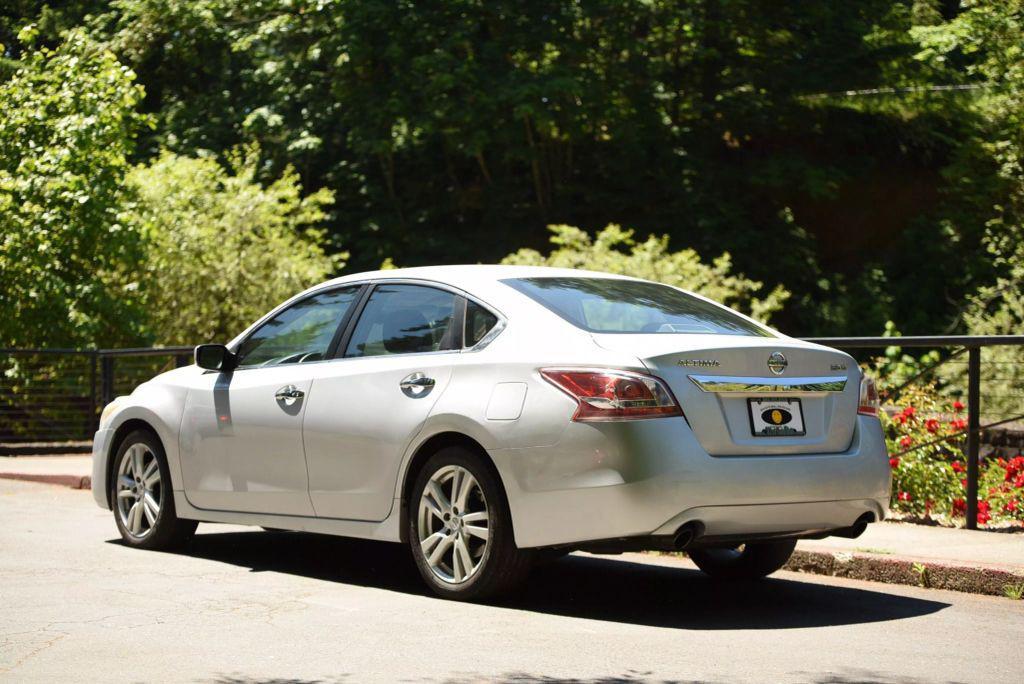used 2013 Nissan Altima car, priced at $5,999