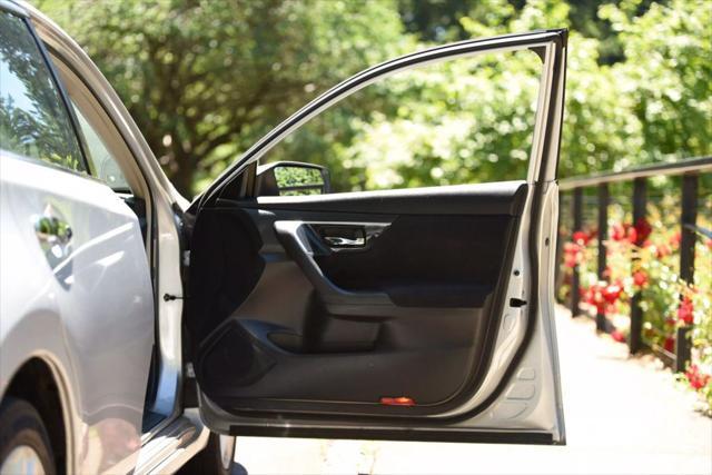 used 2013 Nissan Altima car, priced at $6,199