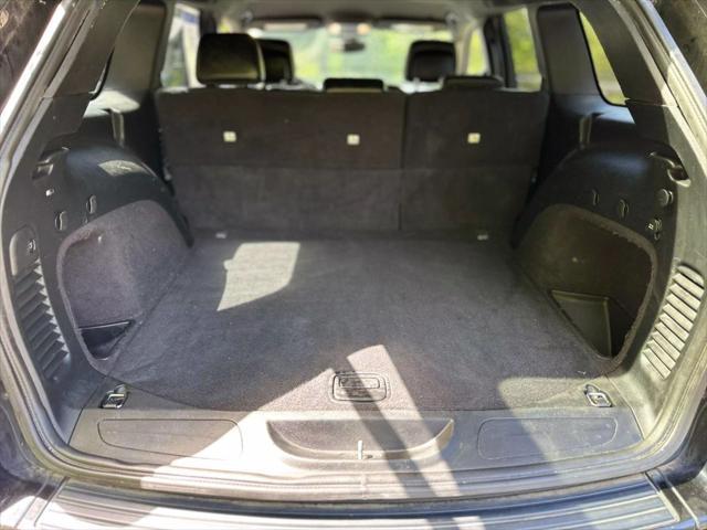 used 2017 Jeep Grand Cherokee car, priced at $14,499