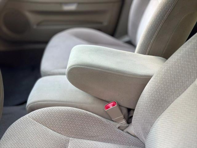used 2001 Ford Taurus car, priced at $4,999
