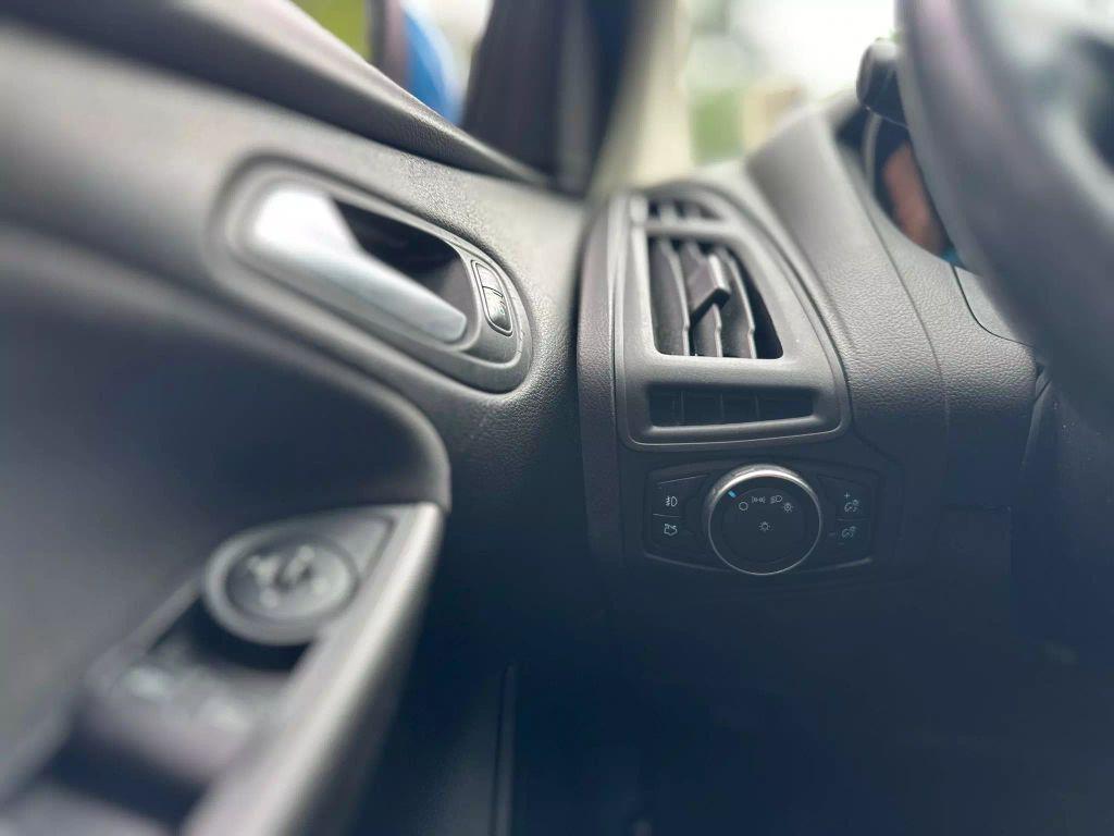 used 2015 Ford Focus car, priced at $5,999