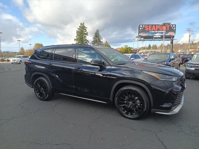 used 2024 Toyota Highlander car, priced at $43,200