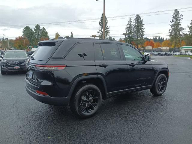 used 2024 Jeep Grand Cherokee car, priced at $40,900