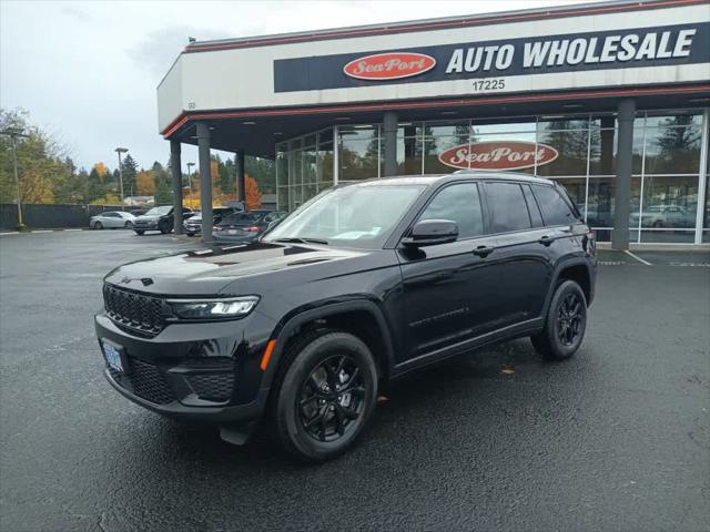 used 2024 Jeep Grand Cherokee car, priced at $40,900