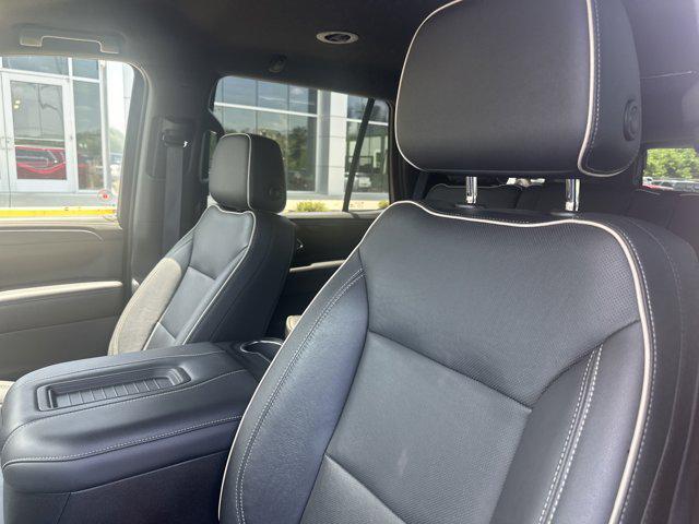 used 2021 GMC Yukon car, priced at $50,880