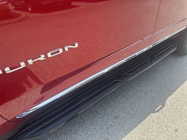 used 2021 GMC Yukon car, priced at $50,880