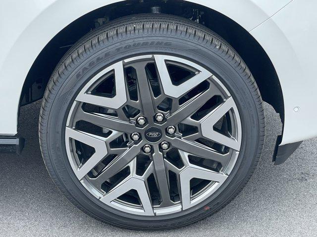 new 2025 Ford Expedition Max car, priced at $93,990