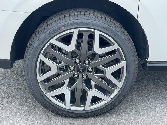 new 2025 Ford Expedition Max car, priced at $93,990