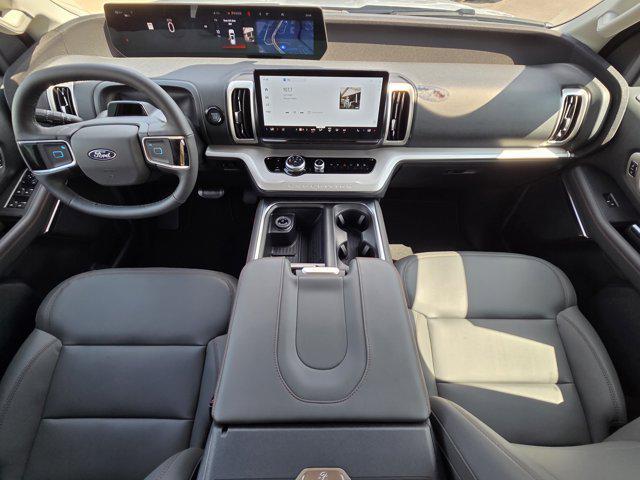 new 2025 Ford Expedition Max car, priced at $75,725