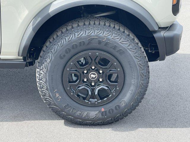 new 2025 Ford Bronco car, priced at $70,895