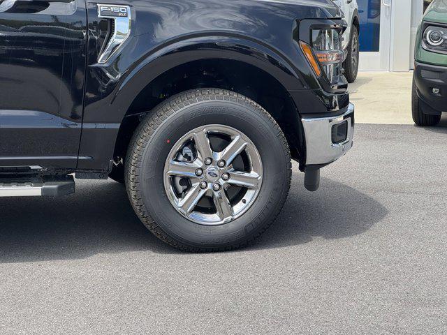 new 2025 Ford F-150 car, priced at $62,560