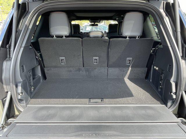 new 2025 Ford Expedition car, priced at $83,545