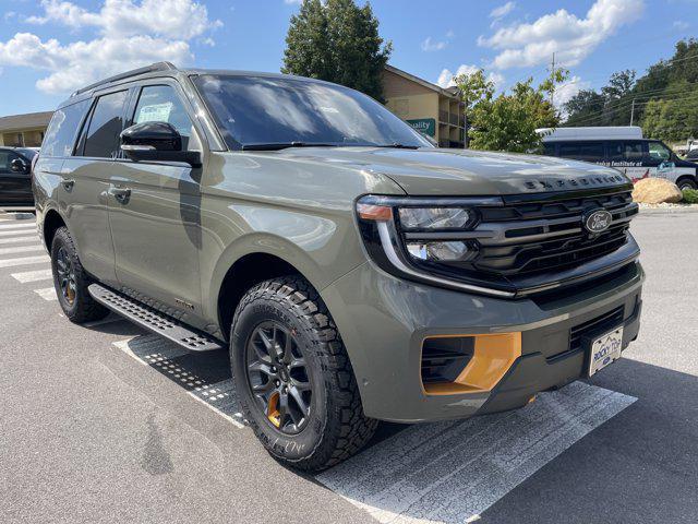 new 2025 Ford Expedition car, priced at $83,545