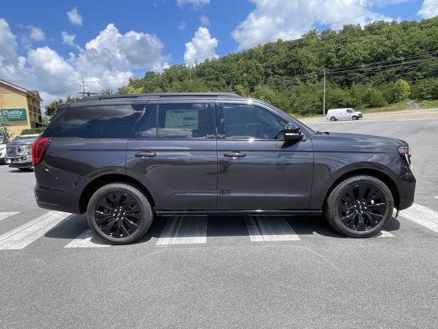 new 2025 Ford Expedition car, priced at $80,690
