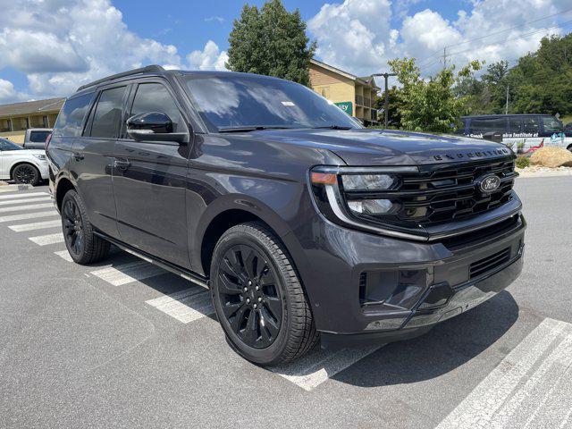 new 2025 Ford Expedition car, priced at $80,690