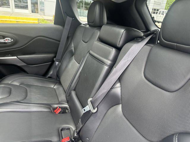 used 2019 Jeep Cherokee car, priced at $19,937