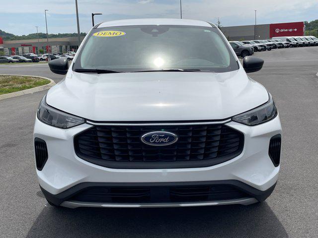 new 2025 Ford Escape car, priced at $27,995