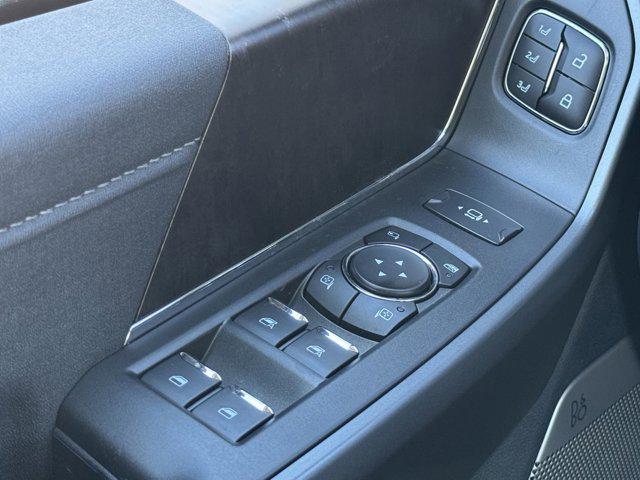 new 2025 Ford F-250 car, priced at $91,700