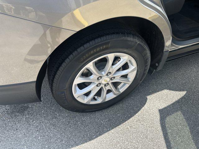 used 2018 Chevrolet Equinox car, priced at $15,900