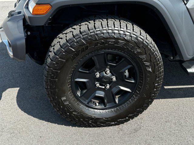 used 2023 Jeep Gladiator car, priced at $33,911