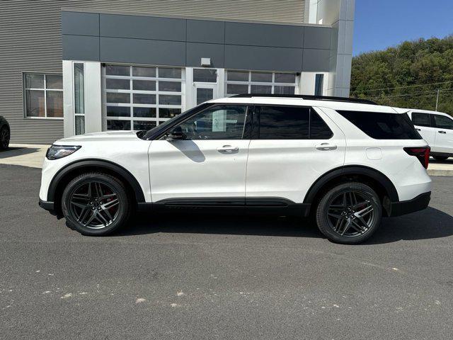 new 2025 Ford Explorer car, priced at $61,590