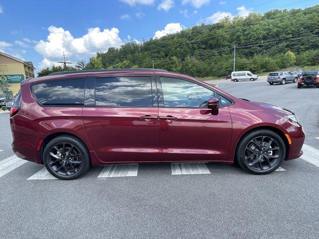 used 2022 Chrysler Pacifica car, priced at $28,995
