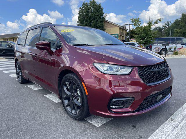 used 2022 Chrysler Pacifica car, priced at $28,995