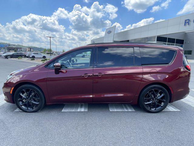 used 2022 Chrysler Pacifica car, priced at $28,995