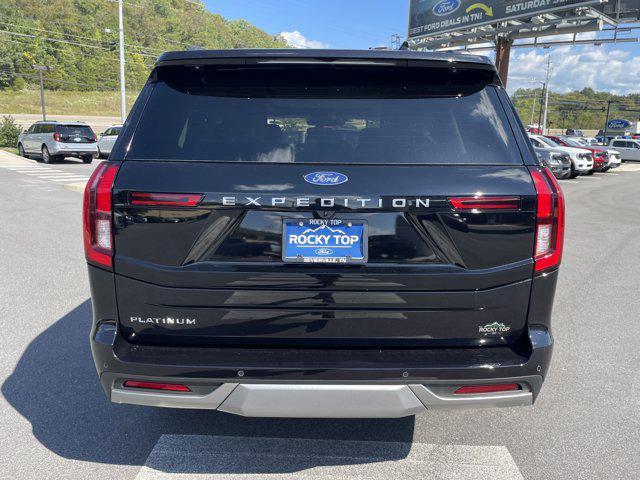new 2025 Ford Expedition car, priced at $89,745