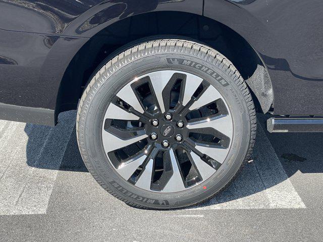 new 2025 Ford Expedition car, priced at $89,745