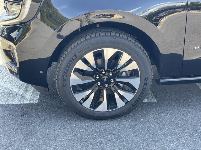 new 2025 Ford Expedition car, priced at $89,745