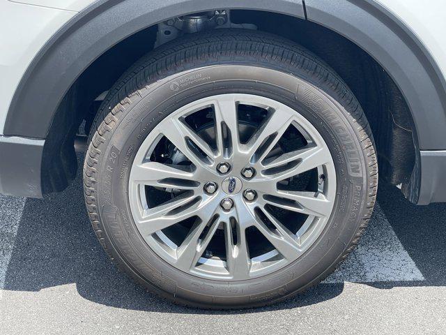 new 2025 Ford Explorer car, priced at $47,995
