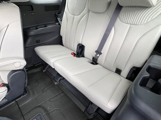 used 2024 Hyundai Palisade car, priced at $43,995