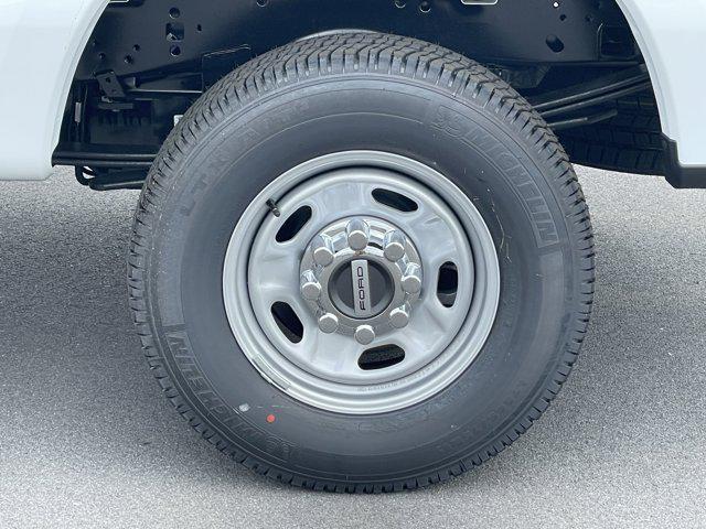 new 2025 Ford F-250 car, priced at $68,130