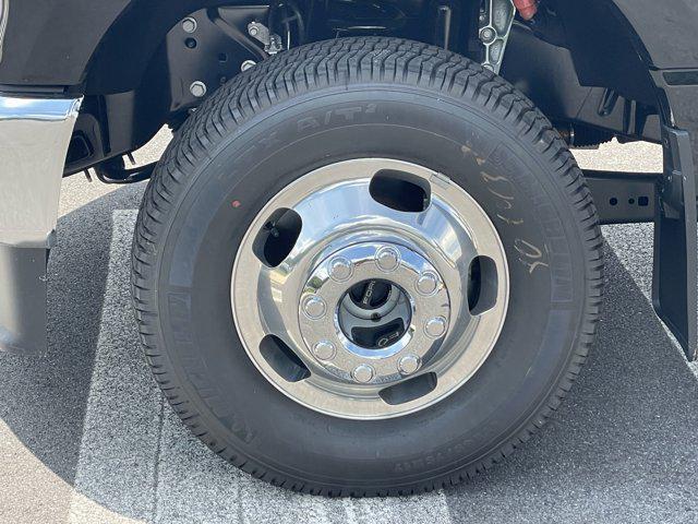 new 2025 Ford F-350 car, priced at $94,730