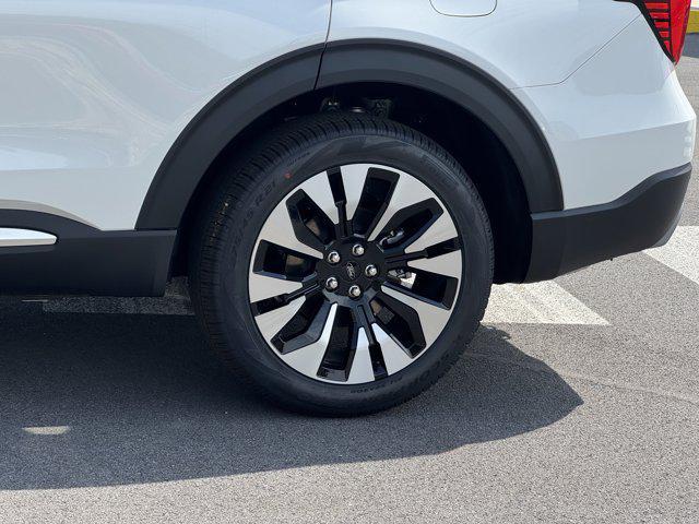 new 2025 Ford Explorer car, priced at $59,080