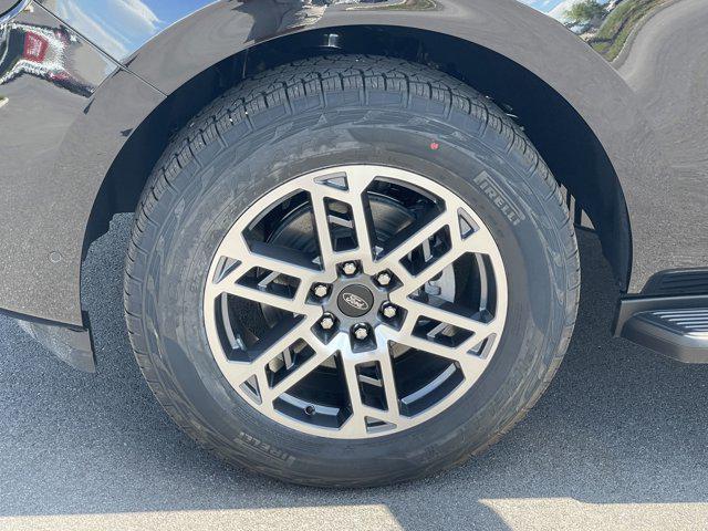 new 2025 Ford Expedition car, priced at $71,210