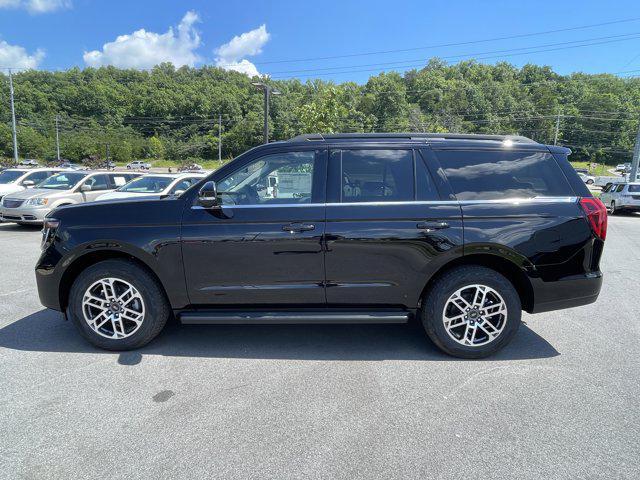 new 2025 Ford Expedition car, priced at $71,210