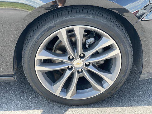 used 2024 Chevrolet Malibu car, priced at $25,995